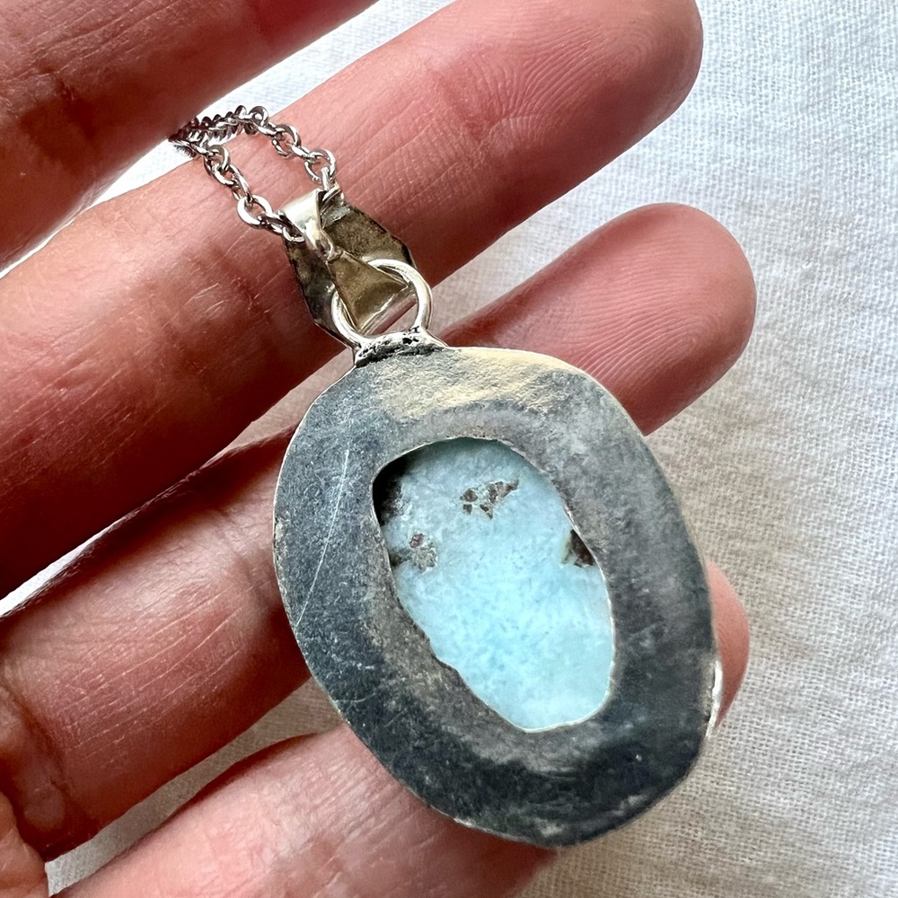 925 Calming Caribbean Larimar Pendant Necklace *flaw* - Picture 5 of 8